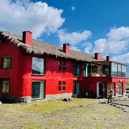 Hotel Tambopaxi Machachi Exterior foto